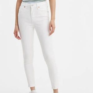 Levi White Jeans